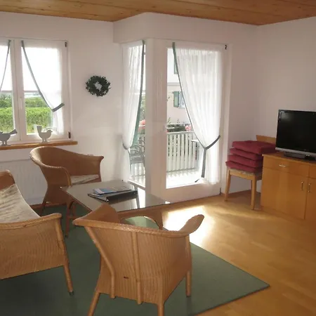 Gastehaus Frohe Aussicht Кресброн