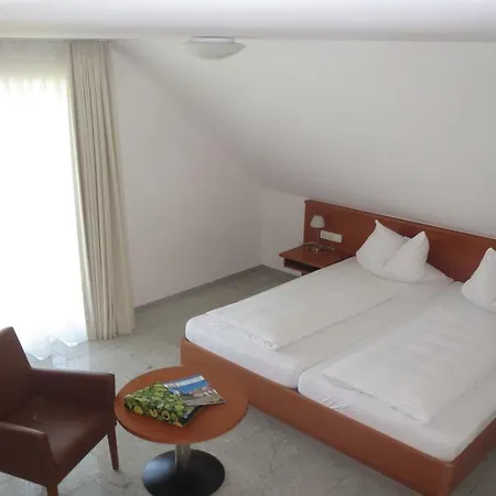 Gaestehaus Frohe Aussicht 3* كريسبرون ام بوندنس